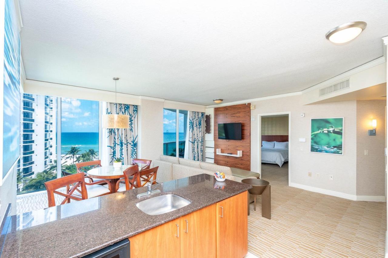 Trump Intl 2 Bedroom Apartment 1600 Sqf Ocean And Bay View Съни Айлс Бийч Екстериор снимка
