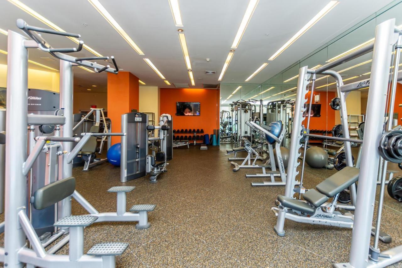 Trump Intl 2 Bedroom Apartment 1600 Sqf Ocean And Bay View Съни Айлс Бийч Екстериор снимка